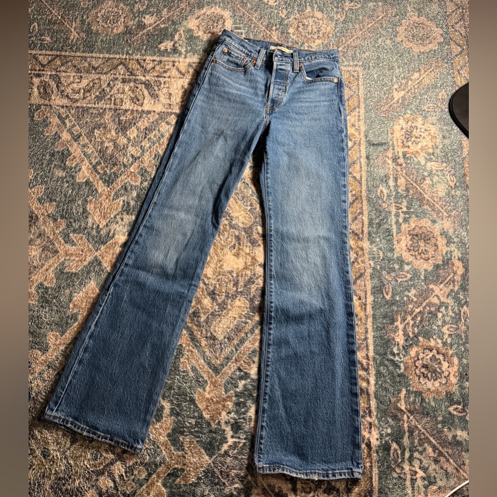 Levi’s Premium — Wedgie Bootcut Jeans